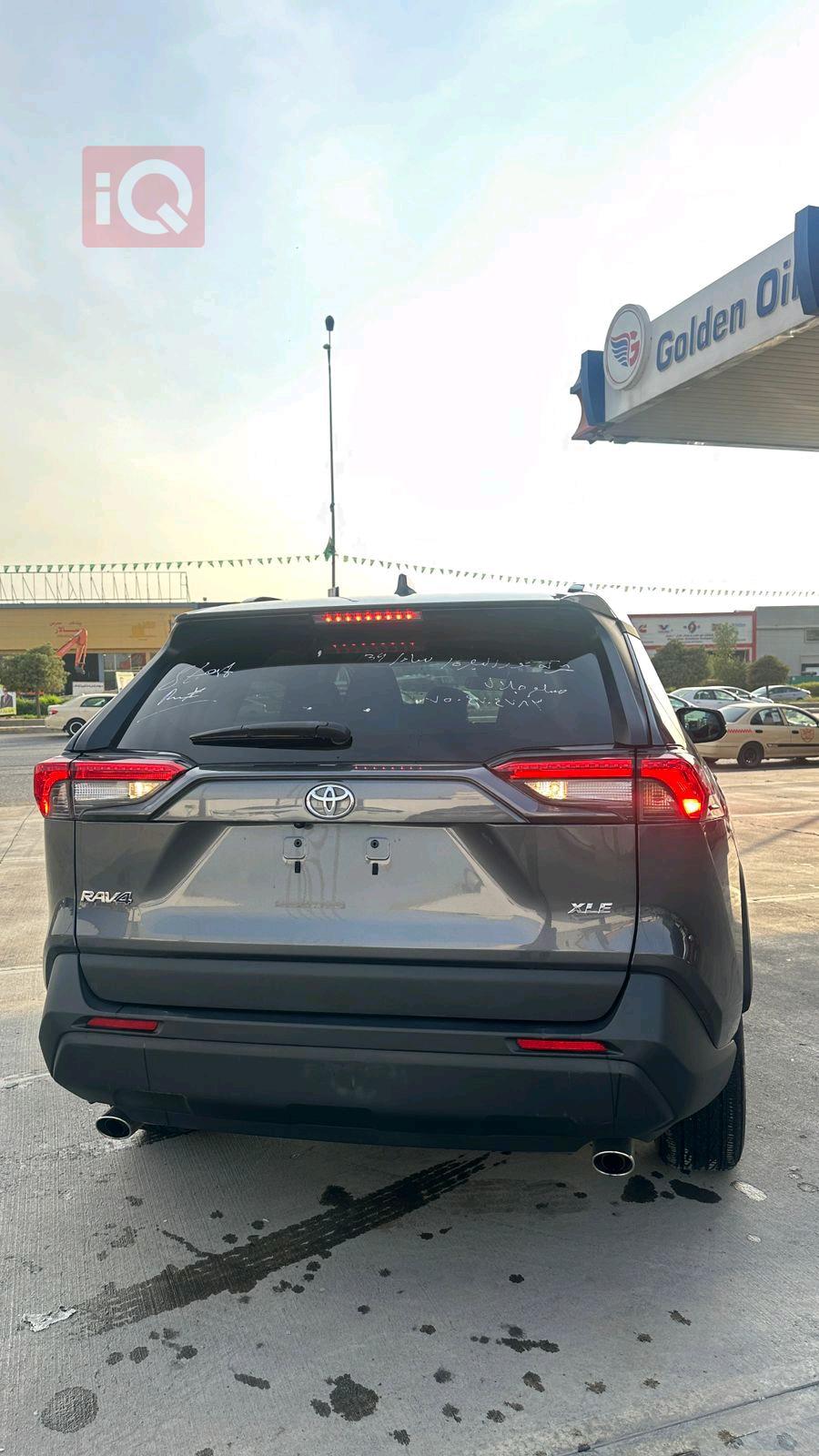 تويوتا راف 4